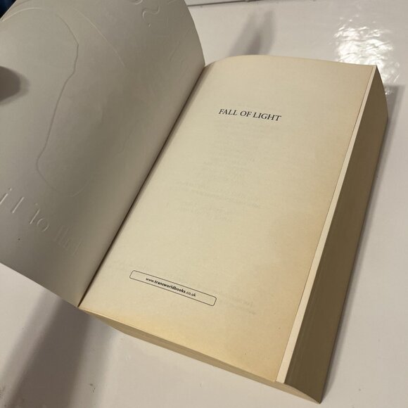 The Kharkanas Trilogy: Fall of Light Book Two by Steven Erikson 2016 Paperback - Picture 7 of 9